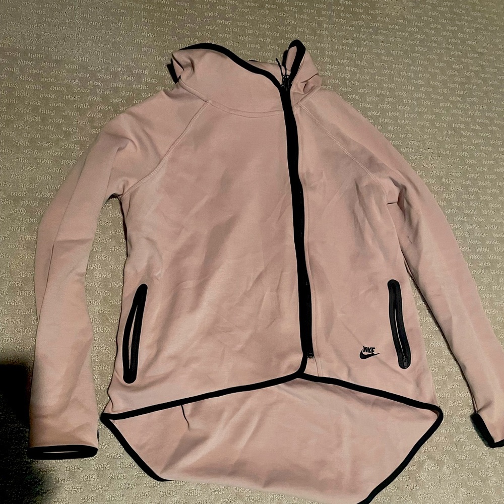 Nike lavender running jacket